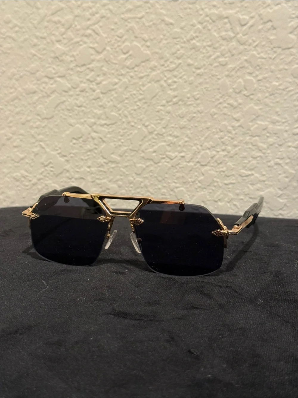 Silverton Sunglasses Style Black / Gold